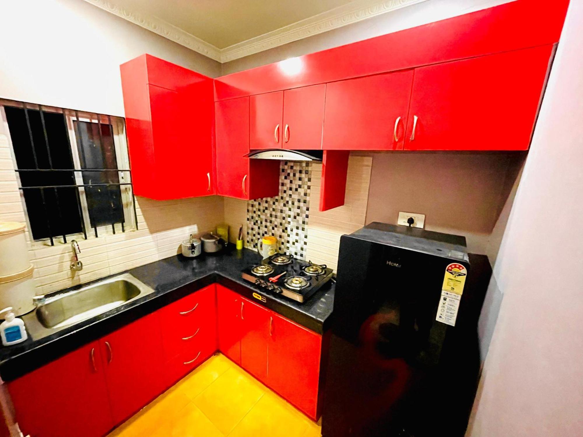 The Q3 Inn Guwahati Exterior foto